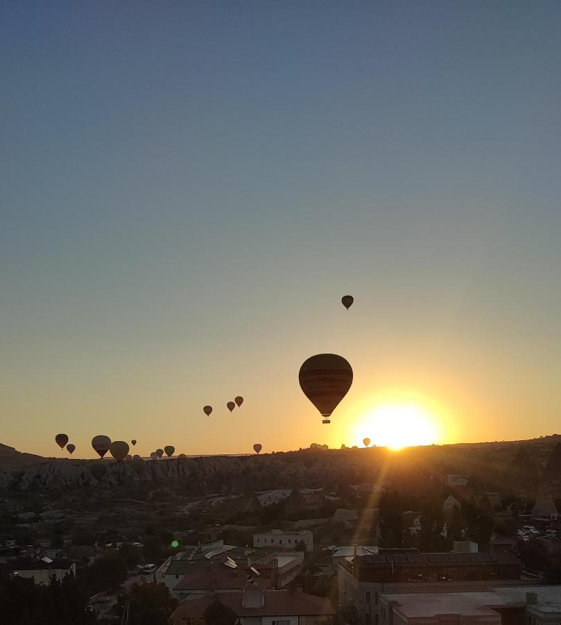 Balloon View Hotel เกอเรเม ภายนอก รูปภาพ