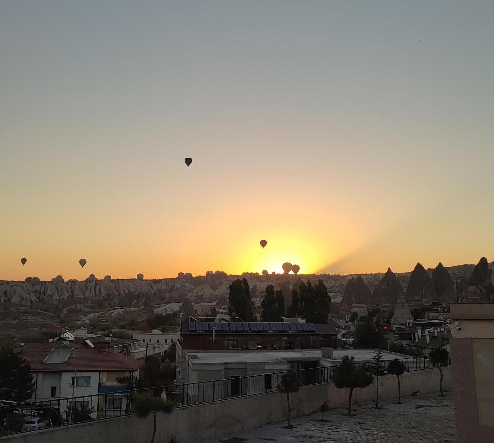 Balloon View Hotel เกอเรเม ภายนอก รูปภาพ
